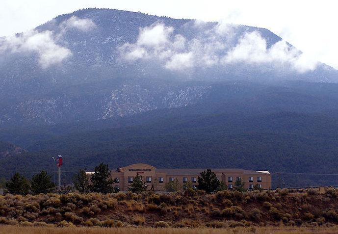 Springhill Suites By Marriott Cedar City Exterior photo